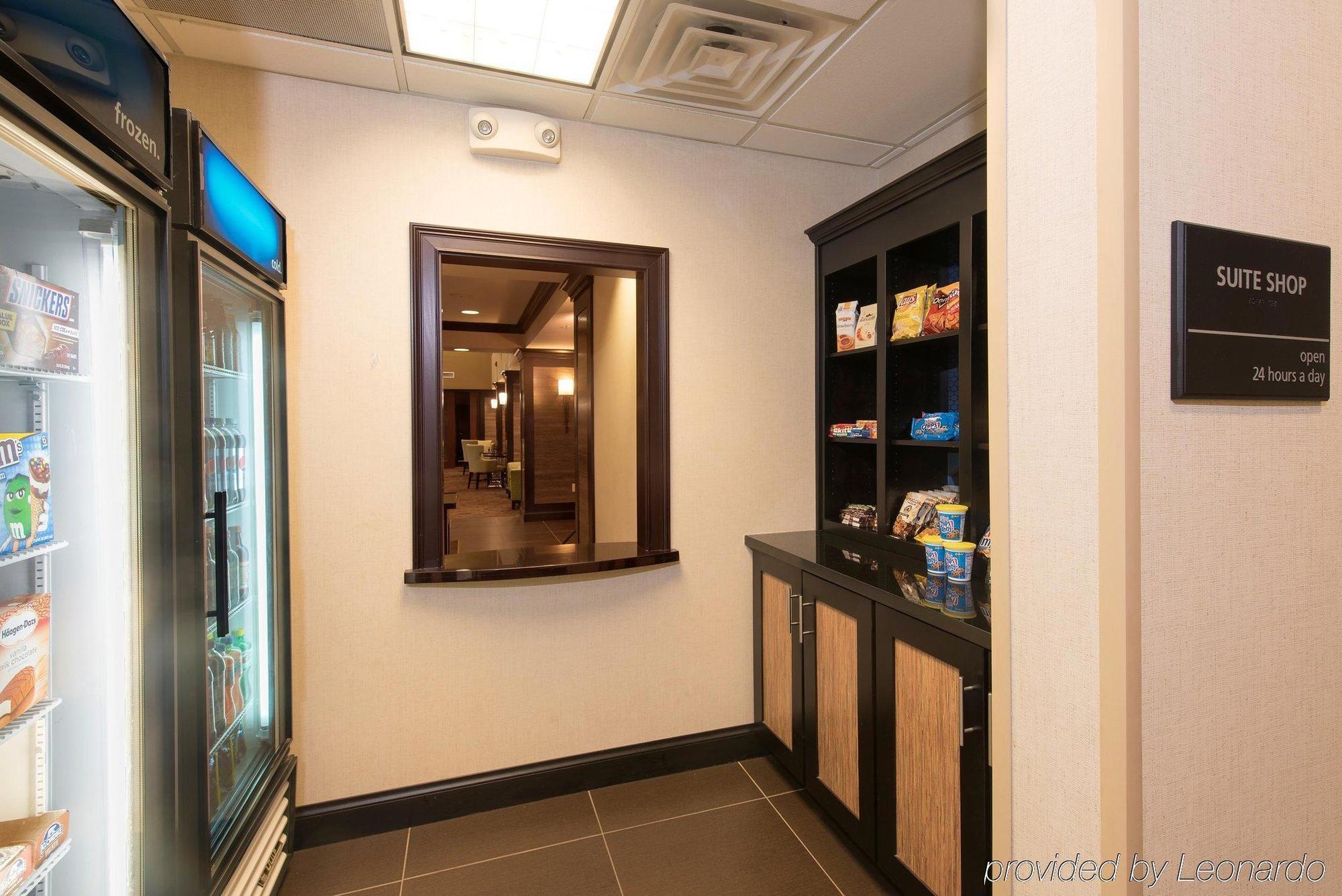 Hampton Inn & Suites Crawfordsville Exteriör bild